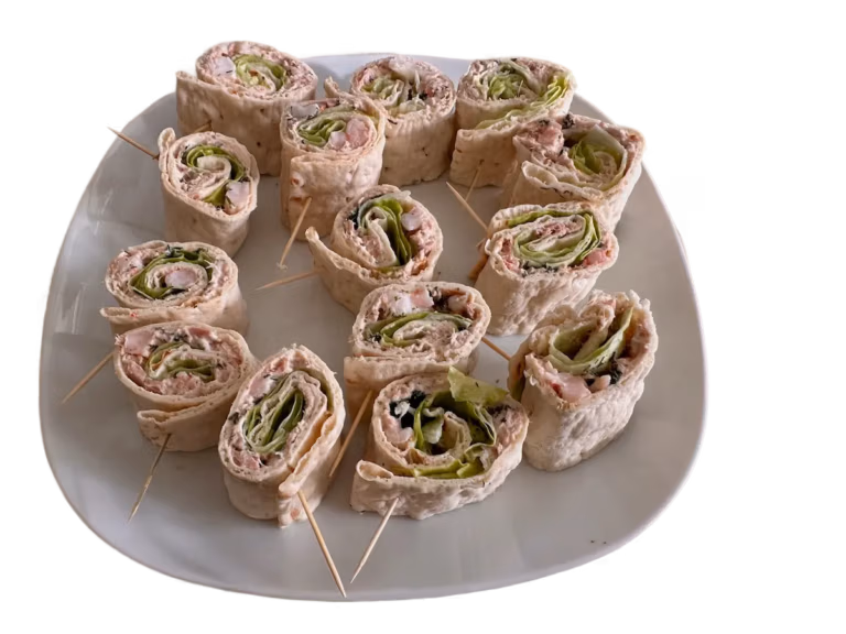 Tunnbrödssnittar med tonfisk | Flatbread sandwiches slices with tuna